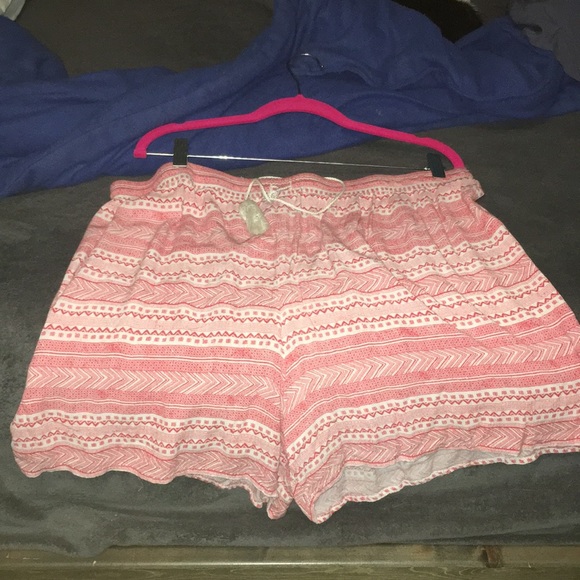 Shorts - Picture 5 of 5
